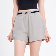 Load image into Gallery viewer, Runway Active Short