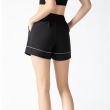 Load image into Gallery viewer, High Aim Short