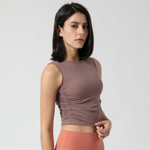 Load image into Gallery viewer, Kiss Me Crop Tank