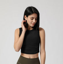 Load image into Gallery viewer, Kiss Me Crop Tank