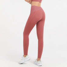 Load image into Gallery viewer, Ultra Sport Leggings
